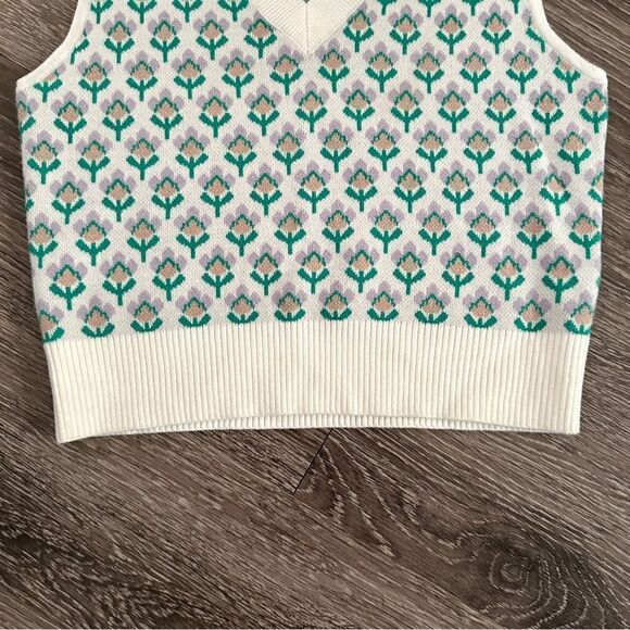 Maeve Vera Jacquard Tulip Sweater Vest - Picture 3 of 6